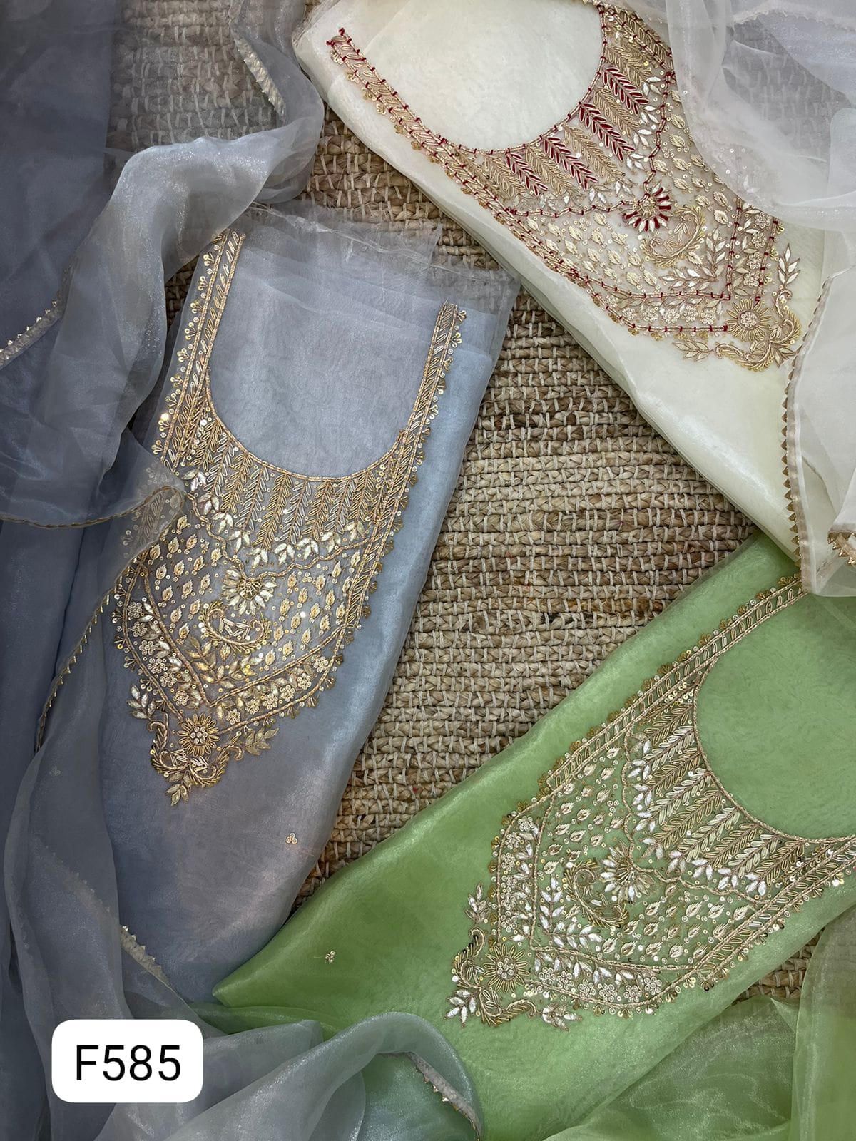 ORGANZA UNSTITCHED SUITS