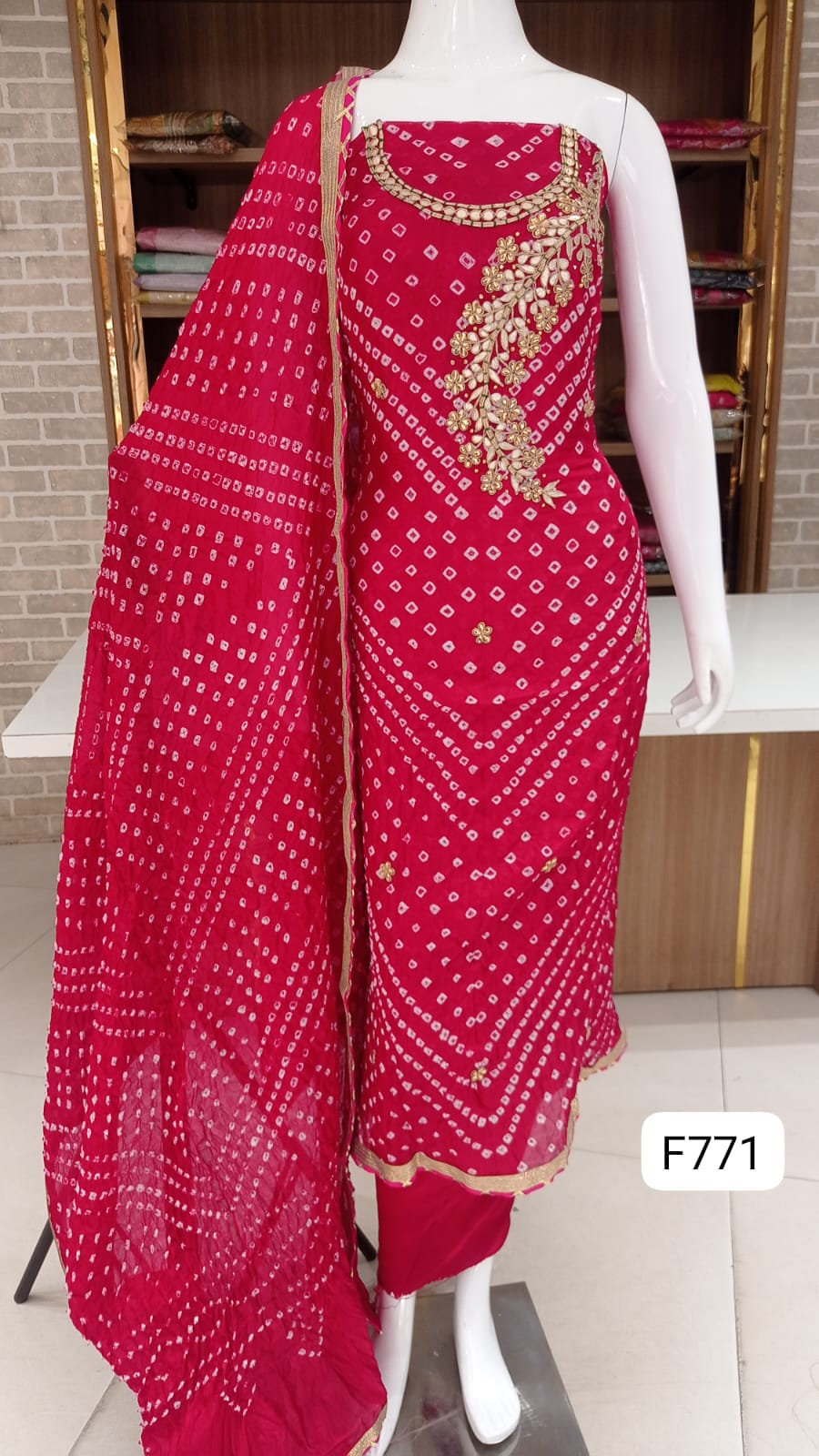Jaipuri bandhani silk