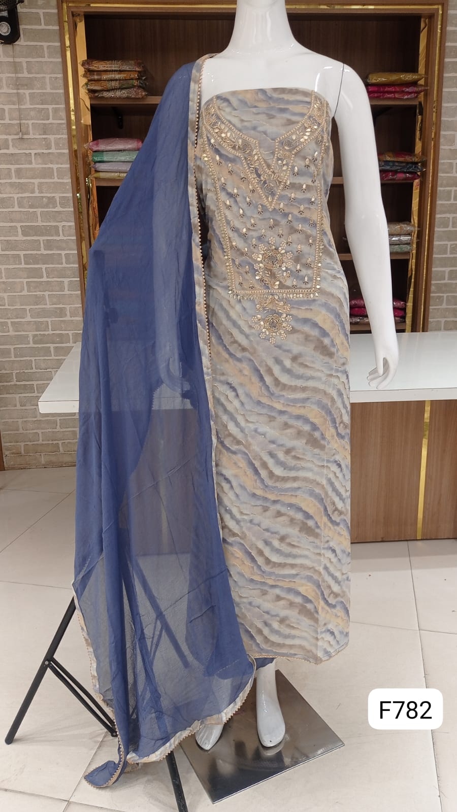 Pure coton good quality beautiful neck work