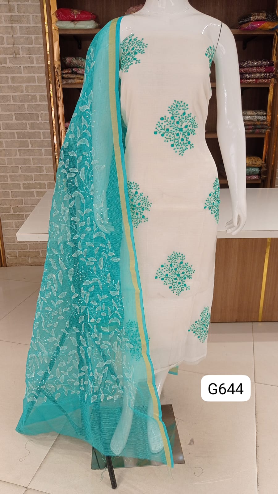  kota suits emrbdoeid beautifully  