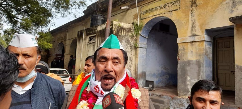 मेरठ कलेक्ट्रेट : 12 प्रत्याशियों ने नामकंन पत्र दाखिल किए 7 116 1