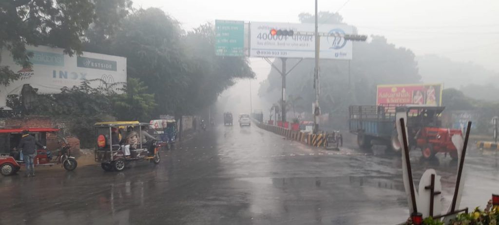 Dense fog & cold wave hits Meerut 5 119 2