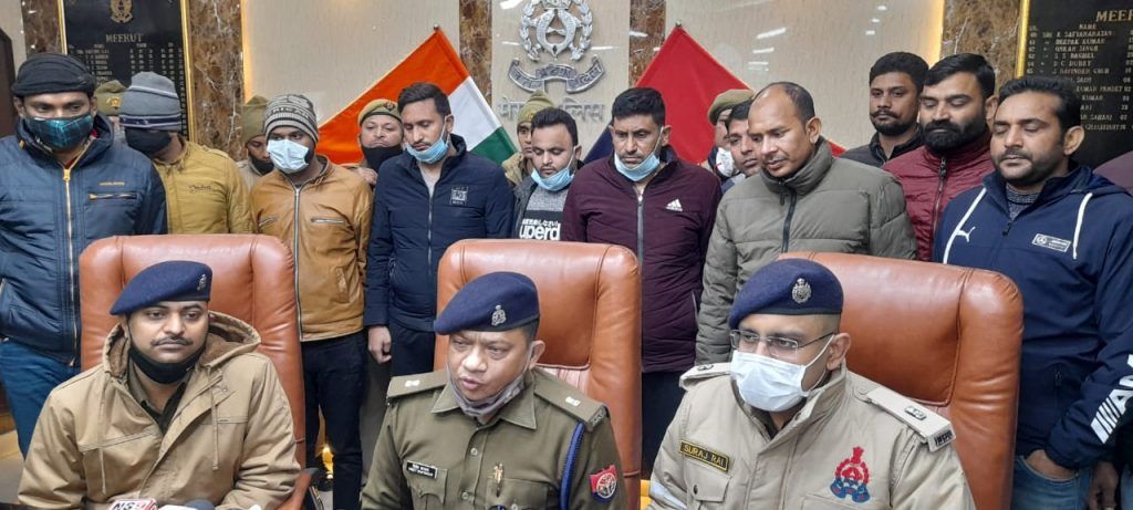 मेरठ में बन रही थी ‘मेड इन ईटली’ पिस्टल, पांच गिरफतार 2 WhatsApp Image 2022 01 25 at 2.53.04 PM 1