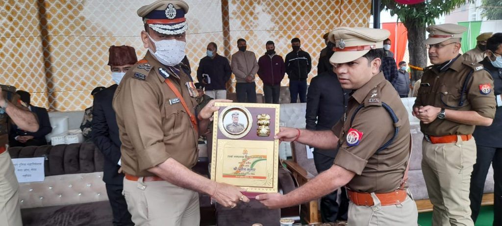 मेरठ पुलिस लाइन 73 वें गणतंत्र दिवस के समारोह 6 WhatsApp Image 2022 01 26 at 11.15.26 AM 1