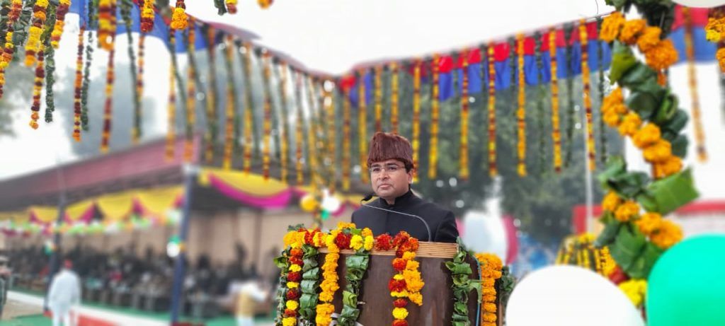 मेरठ पुलिस लाइन 73 वें गणतंत्र दिवस के समारोह 11 WhatsApp Image 2022 01 26 at 11.15.28 AM