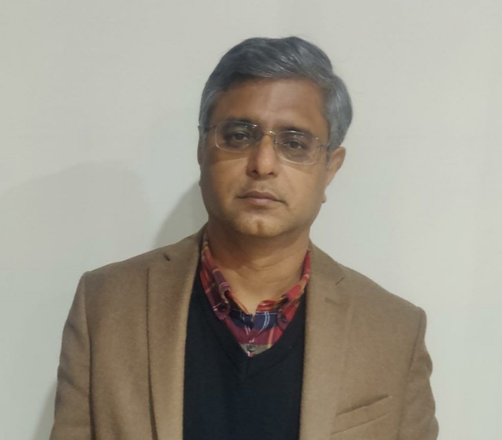 Dr Umang Arora