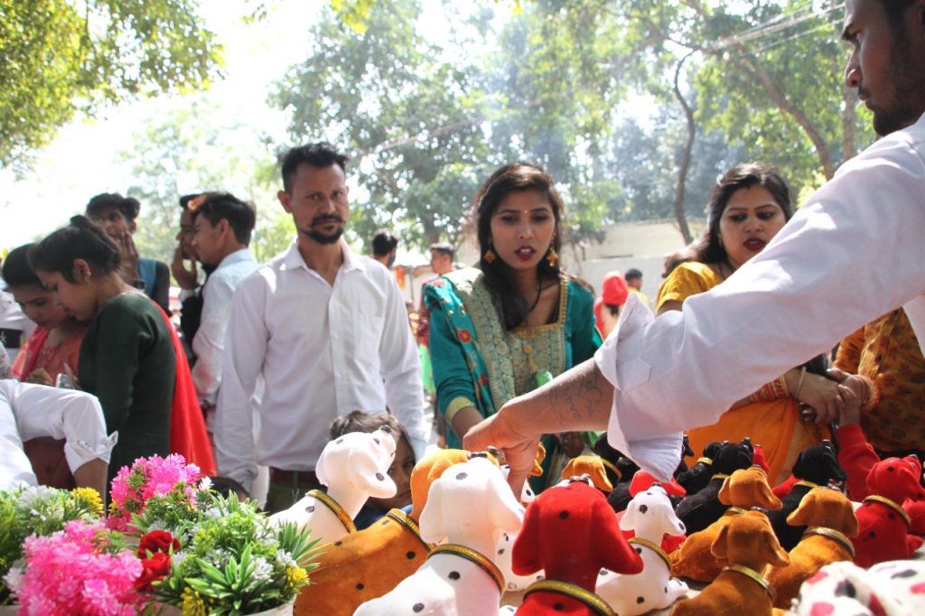 बोल बम से गूंजी क्रांतिधरा: केसरिया हुए शिवालय, हर तरफ बम-बम 15 WhatsApp Image 2022 03 01 at 4.16.23 PM