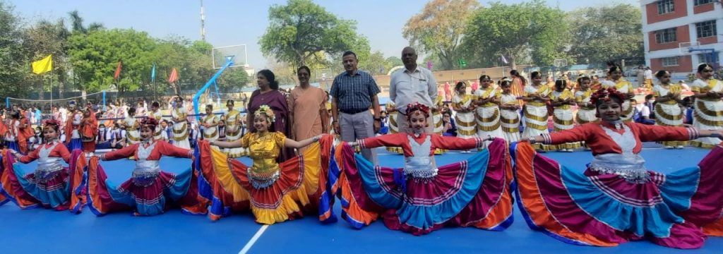 सोफिया गर्ल्स स्कूल मे सिंथेटिक बास्केटबॉल कोर्ट का शुभारंभ 4 113 11