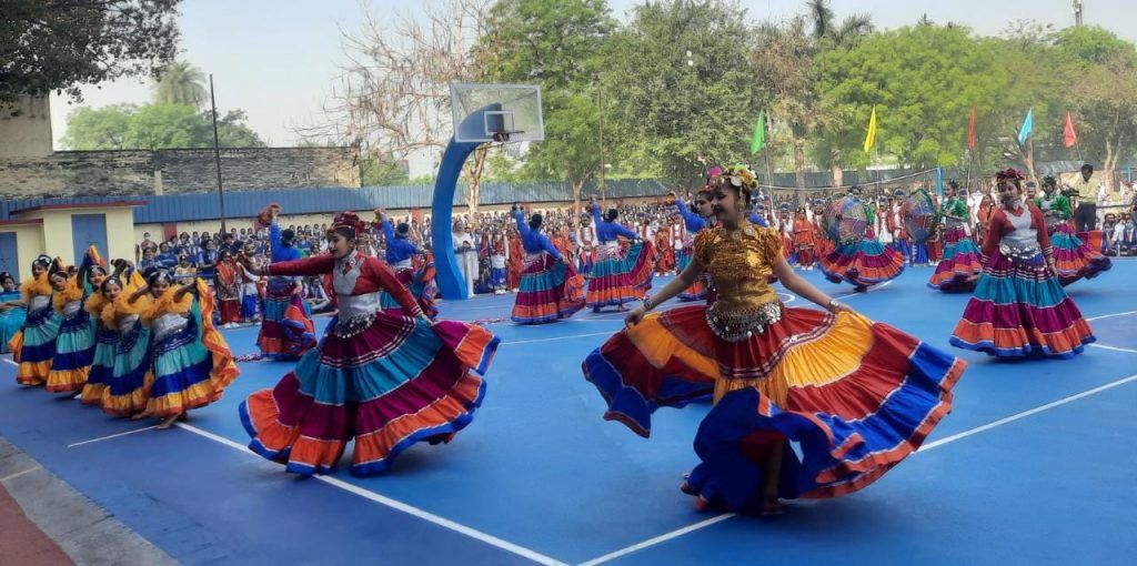 सोफिया गर्ल्स स्कूल मे सिंथेटिक बास्केटबॉल कोर्ट का शुभारंभ 5 115 2