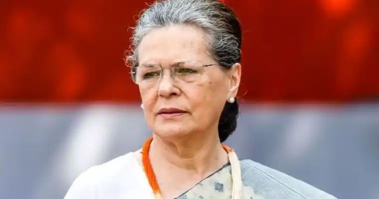 सोनिया गांधी की तबीयत बिगड़ी गंगा राम हस्पताल में चल रहा इलाज 1 111 51