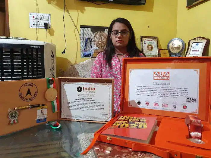 Biopic on Kamakshi Sharma : ‘World Book of Records’ for Making People Aware of Cybercrime & Training thousands of Police Personnel 2 112 7