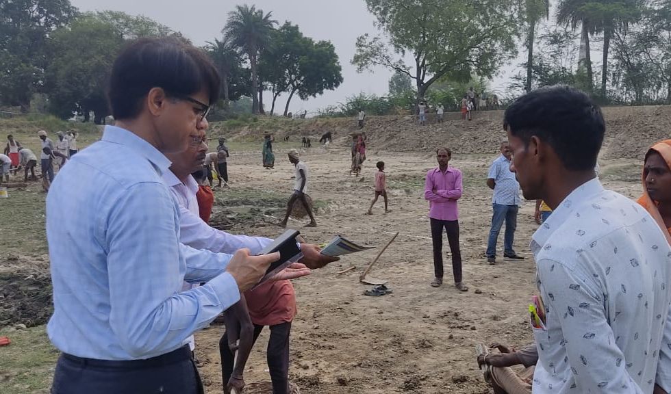 Migration stopped, and rural economy boosted in UP villages due to Central flagship scheme 5 113 39