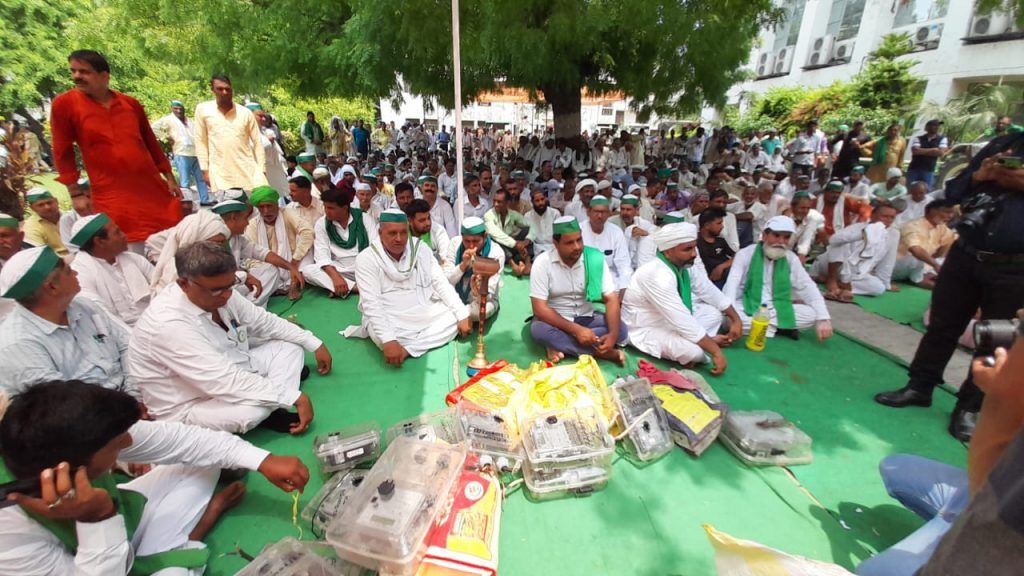 Meerut : Bharatiya Kisan Union Maha Panchayat at Urja Bhawan 4 114 26