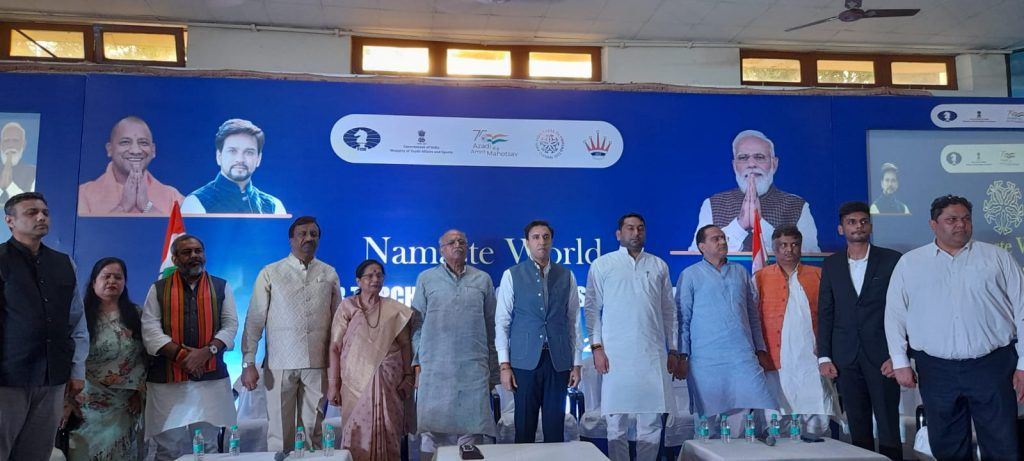 शतरंज ओलम्पियाड टाॅर्च रैली का मेरठ शहर में किया गया भव्य रूप से स्वागत 6 115 15