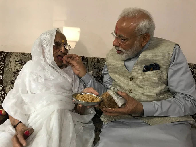 Modi pens heartfelt blog on his mother's 100th birthday 9 118 1