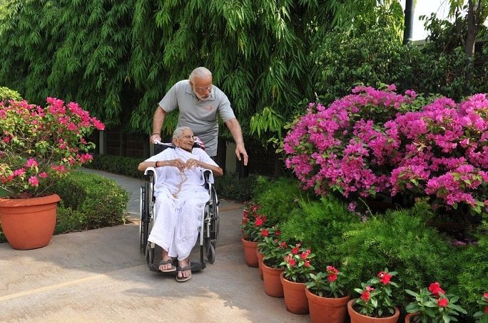 Modi pens heartfelt blog on his mother's 100th birthday 11 121 1