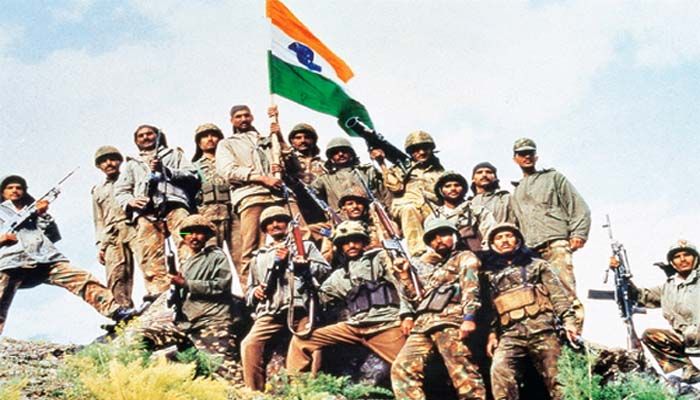 कारगिल विजय दिवस 2022: भारतीय क्षेत्र से दुश्मन को भगाने के लिए बहादुरी से लड़ने वाले युद्ध और वीरों के रोचक तथ्य 1 111 77