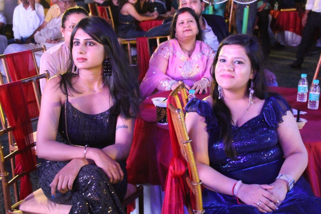 Fashion show: Daisy Shah dazzled with her style 21 118 4