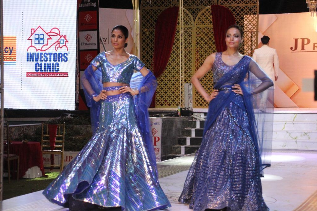 Fashion show: Daisy Shah dazzled with her style 7 137