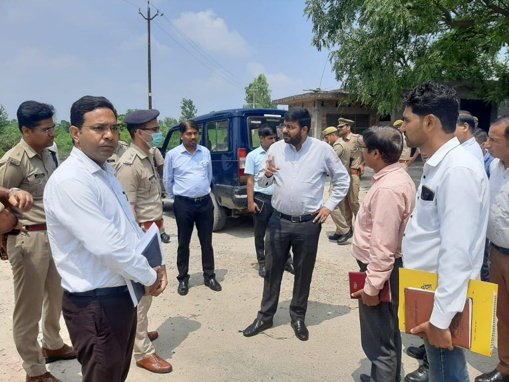 जिलाधिकारी एवं एसएसपी ने किया कावड़ यात्रा मार्ग का स्थलीय निरीक्षण 5 212