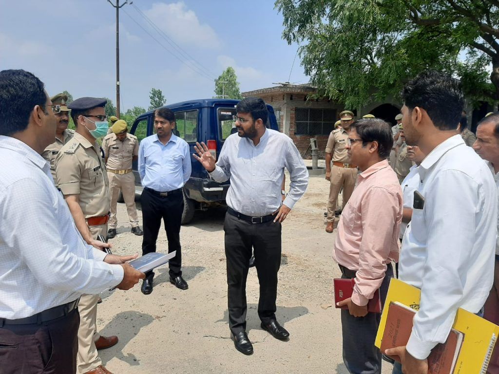 जिलाधिकारी एवं एसएसपी ने किया कावड़ यात्रा मार्ग का स्थलीय निरीक्षण 2 213