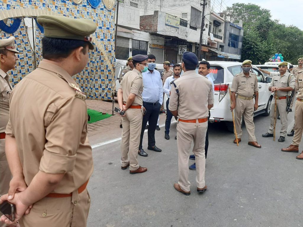 अकीदत से अदा की ईद-उल-अजहा की नमाज; मुल्क में अमन व शांति के लिए उठे हाथ 10 213 2