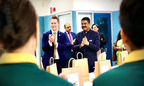 Best practices and positive experiences from Australia in early education and digital learning can be replicated in India - Dharmendra Pradhan 2 112 8