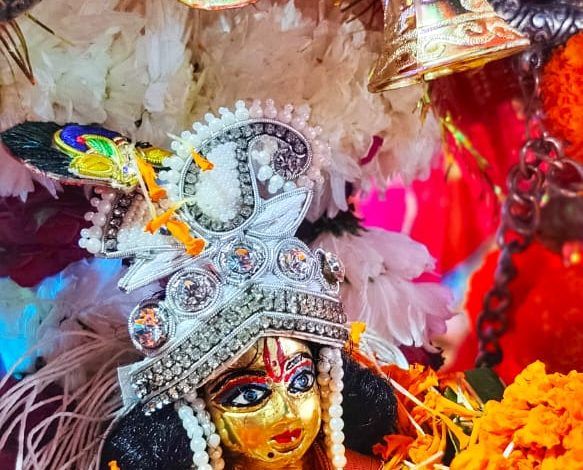 गाज़ियाबाद : कृष्ण भक्ति में झूम उठा गौर कैस्केड्स 1 118 8