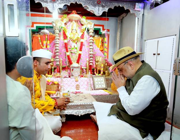 In the 1965 Indo-Pakistan War, many bomb shells were dropped by Pakistan on the Shri Tanot Rai Mata temple complex, but none of the shells detonated through the miracle of Tanot Mata 5 111 21