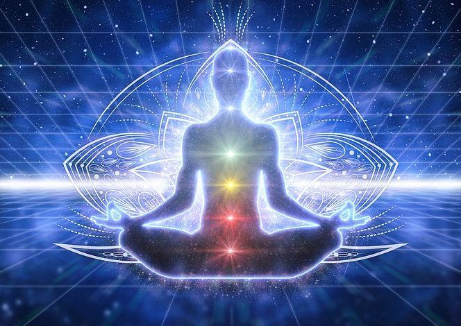 पितृपक्ष में पितरों की आत्मा की शांति के लिए नियमनुसार पिंडदान और तर्पण किया जाता है। कहते हैं पितृपक्ष में पूर्वजों का धरती पर आगमन होता है। 1 113 3