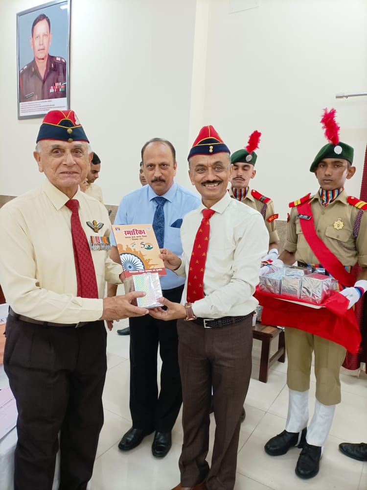 1965, 1971 युद्व के बहादुर भारतीय सेना के योद्धाओं का जनप्रतिनिधियो द्वारा किया गया सम्मान 2 115 5