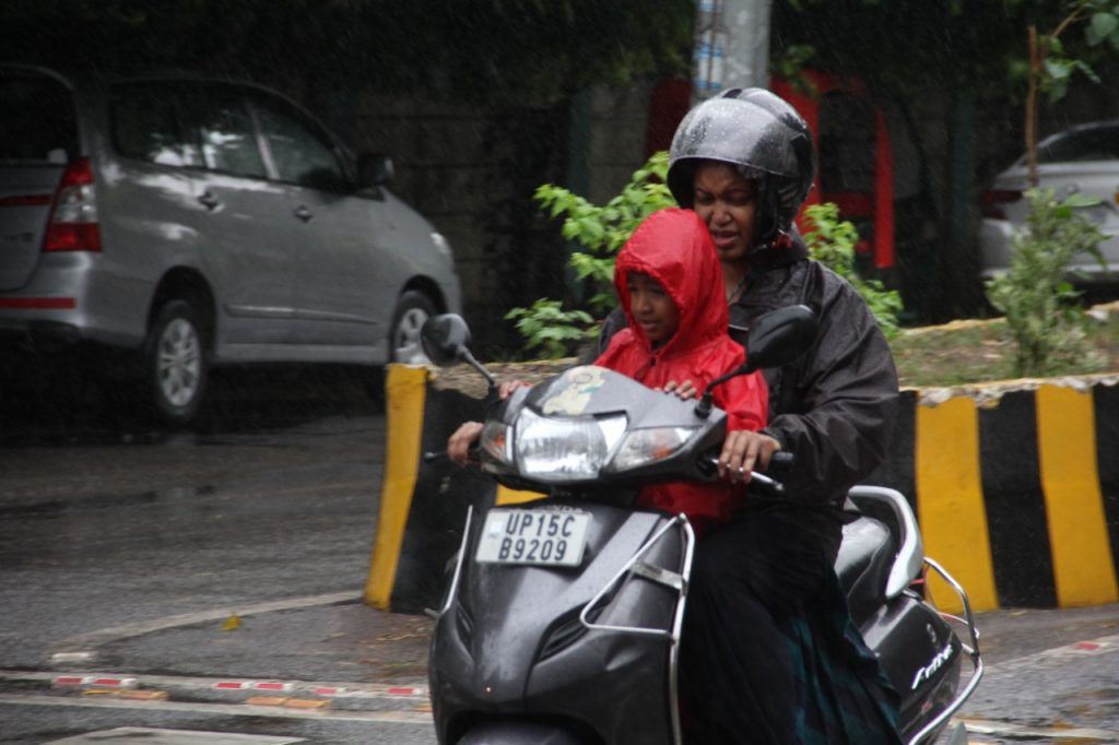 Showers bring relief in Meerut, likely to continue for next few days 2 118 1