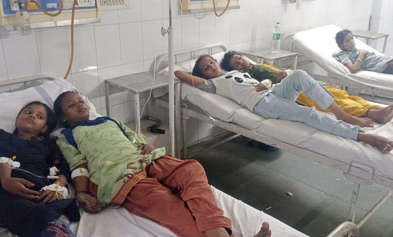 मुरादनगर : कस्तूरबा गांधी बालिका विद्यालय में फूड पॉइजनिंग 1 119