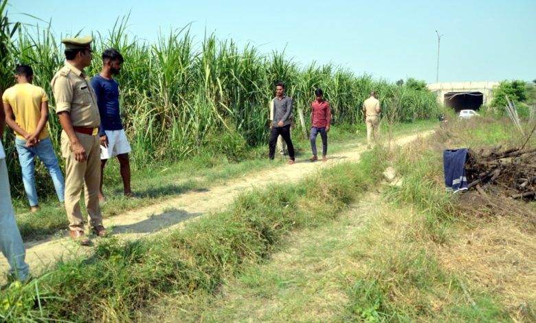 गाजियाबाद डबल मर्डर: खेत में एक व्यक्ति की लाश और 1 व्यक्ति गंभीर रूप से घायल हालत में तड़पता हुआ मिला 1 111 10