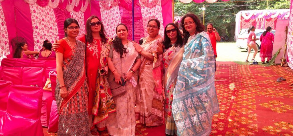 Ghaziabad : Devotees offer prayers at Durga Puja Pandal in Sec 6 Vaishali on Ashtami 5 111 11