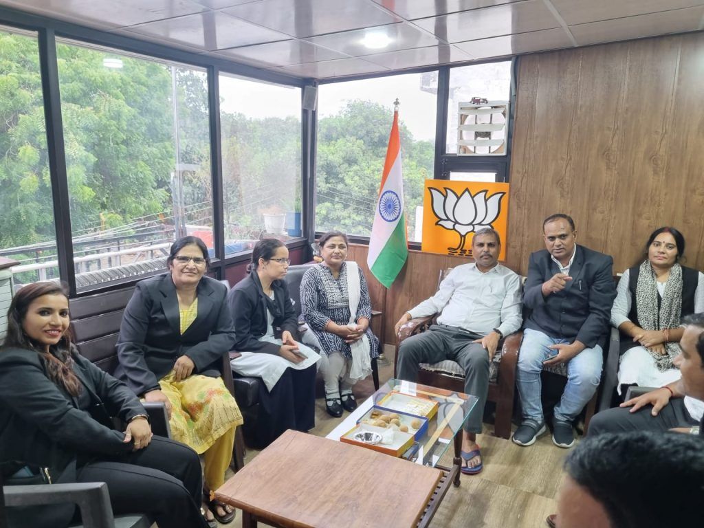भाजपा के दिग्गज संजय कश्यप का निकाय चुनाव संयोजक बनने पर हुआ स्वागत 2 112 11