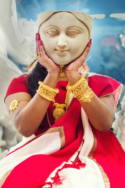 देवी सर्वभूतेषु माँ गौरी रूपेण संस्थिता। नमस्तस्यै नमस्तस्यै नमस्तस्यै नमो नम:।। 2 113 6
