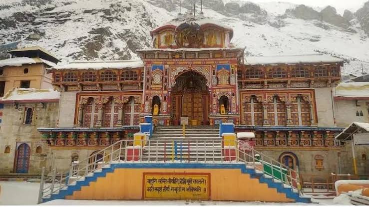 देहरादून उत्तराखंड:19 नवंबर को बंद होंगे बदरीनाथ धाम के कपाट 1 111 3