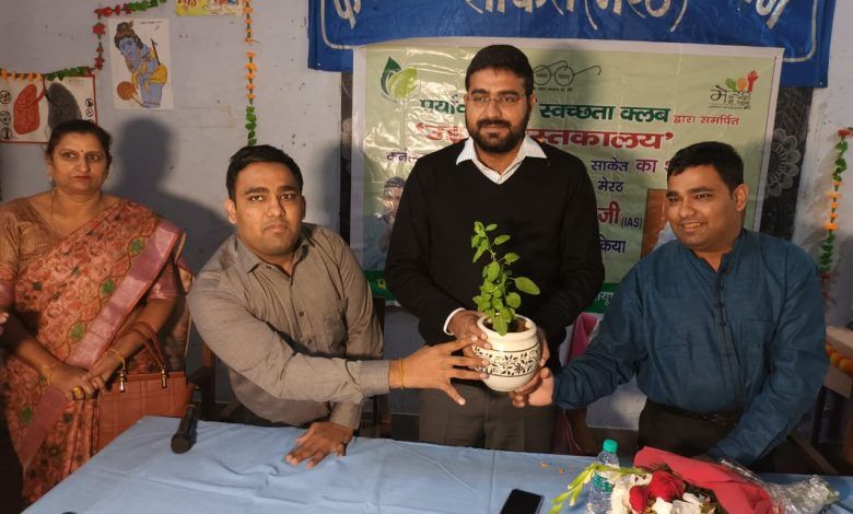 कनोहर लाल कन्या इंटर कॉलेज में की गयी उड़ान पुस्तकालय की स्थापना, जिलाधिकारी ने दीप प्रज्ज्वलित कर किया कार्यक्रम का शुभारंभ 1 111 64