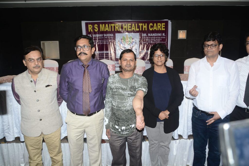 R S Maitri Healthcare performs innovative plastic surgery 2 112 6