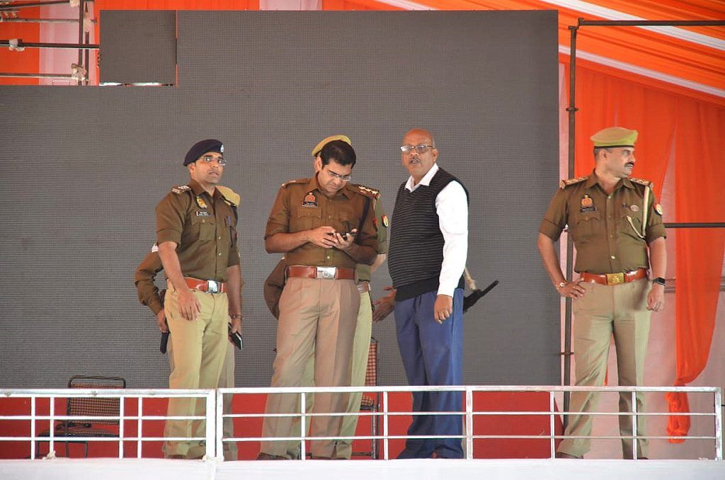 मंगलवार को उत्तर प्रदेश के सीएम मुख्यमंत्री योगी आदित्यनाथ गाज़ियाबाद में प्रबुद्ध वर्ग के लिए सम्मेलन में शिरकत करेंगे 3 113 46