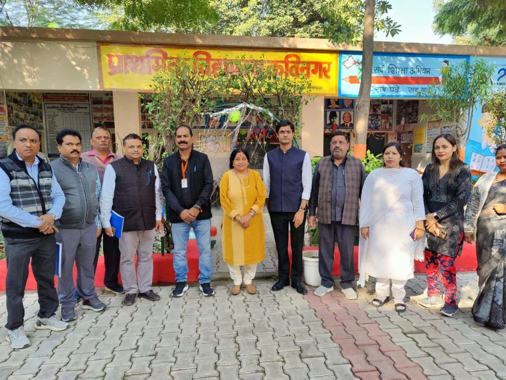 मिशन कायाकल्प के अंतर्गत कवि नगर जोन के स्कूलों का महापौर आशा शर्मा तथा नगर आयुक्त नितिन गौड़ ने किया लोकार्पण 4 113 54