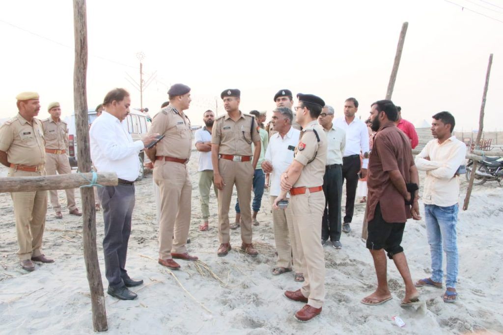 मखदूमपुर गंगा स्नान मेले : एडीजी मेरठ जोन ने तैयारियों की समीक्षा 4 113 6
