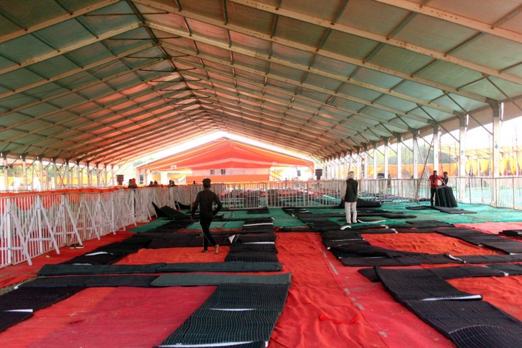 गाजियाबाद : गुरुवार को तीन हजार जोड़े बंधन में बंधेंगे, 35 हजार लोगों के खाने की व्यवस्था, नाश्ते का भी होगा प्रबंध 3 115 17