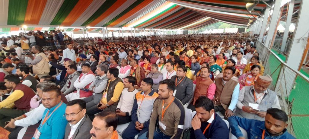 मेरठ को सीएम योगी आदित्यनाथ की सौगात ; 517 करोड़ की 376 विकास योजनाओं का शुभारंभ 5 122 1