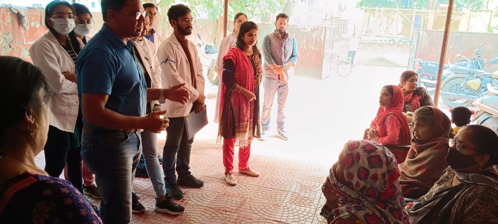 अर्बन स्वस्थ केंद्र सूरजकुंड में कम्युनिटी मेडिसिन विभाग, लाला लाजपत राय मेडिकल कॉलेज द्वारा विश्व मधुमेह दिवस मनाया गया 3 213