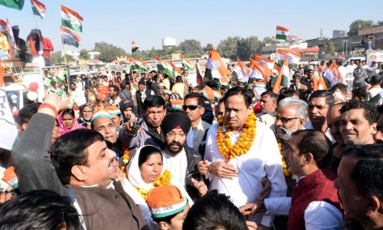 महानगर कांग्रेस कमेटी ने घंटाघर रामलीला मैदान से निकाली भारत जोड़ो पदयात्रा 1 111 96