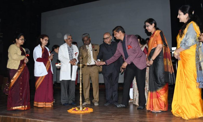 विश्व एड्स दिवस: कम्युनिटी मेडिसिन विभाग, लाला लाजपत राय स्मारक मेडिकल कॉलेज मेरठ द्वारा एक कार्यशाला का आयोजन 1 115 2