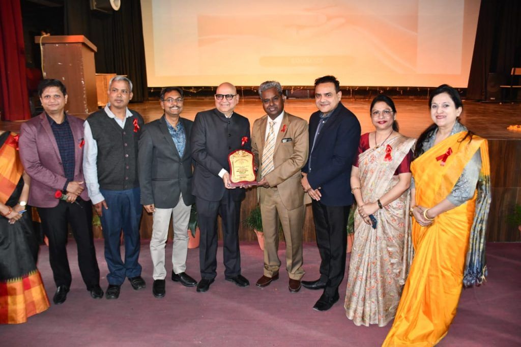 विश्व एड्स दिवस: कम्युनिटी मेडिसिन विभाग, लाला लाजपत राय स्मारक मेडिकल कॉलेज मेरठ द्वारा एक कार्यशाला का आयोजन 12 123