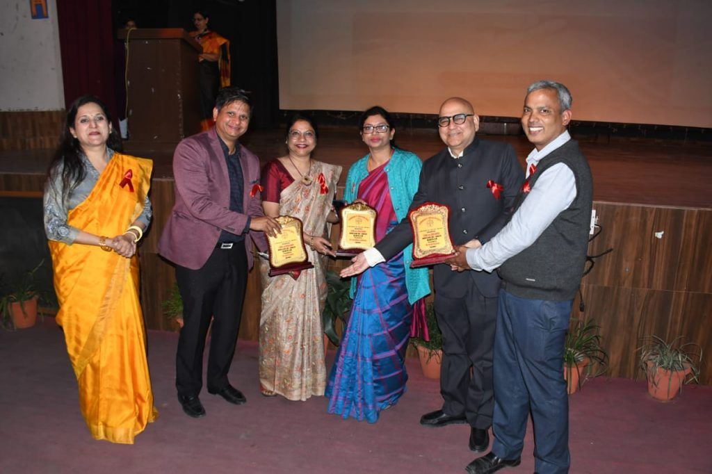 विश्व एड्स दिवस: कम्युनिटी मेडिसिन विभाग, लाला लाजपत राय स्मारक मेडिकल कॉलेज मेरठ द्वारा एक कार्यशाला का आयोजन 13 124